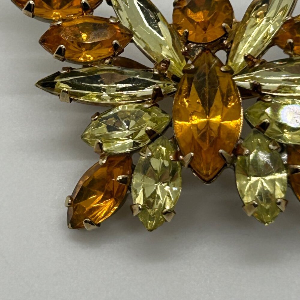 Vintage Juliana Butterfly Brooch D&E Citrine Topaz Rhinestone Gold Tone 1350 - Picture 6 of 11